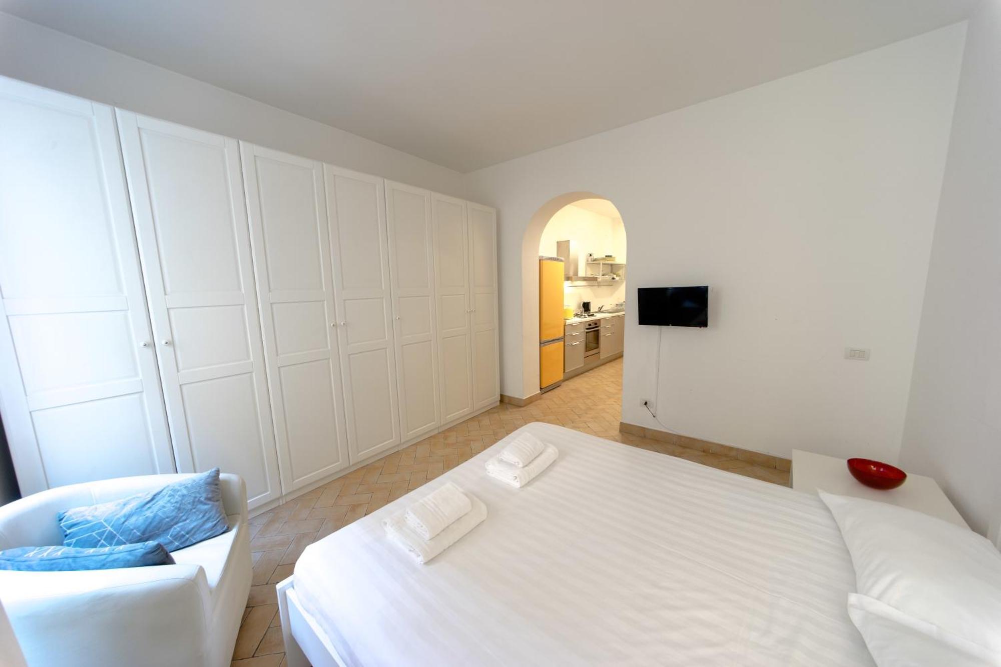 Disciplini Apartment A 5 Min Dal Duomo Milan Bagian luar foto
