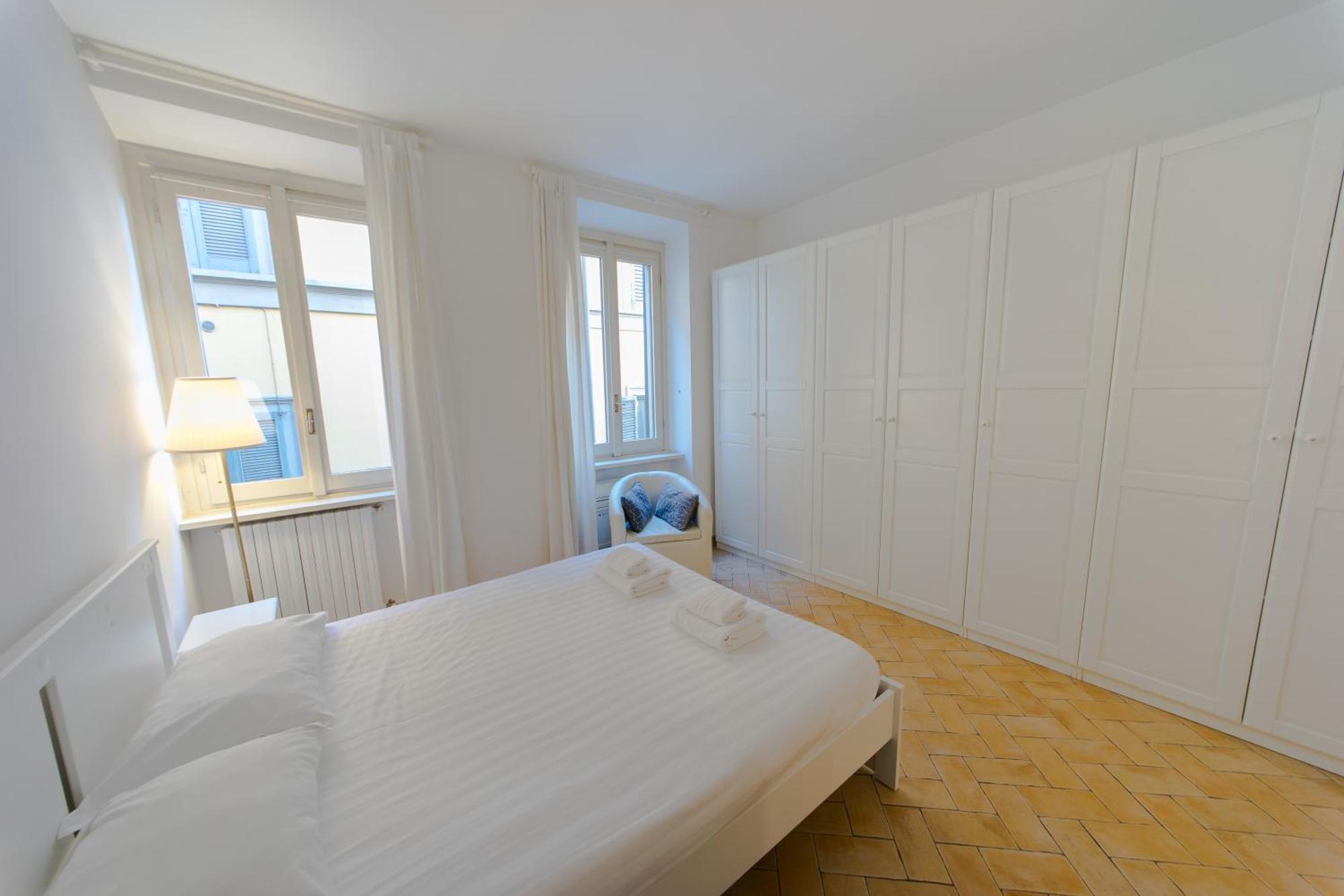 Disciplini Apartment A 5 Min Dal Duomo Milan Bagian luar foto