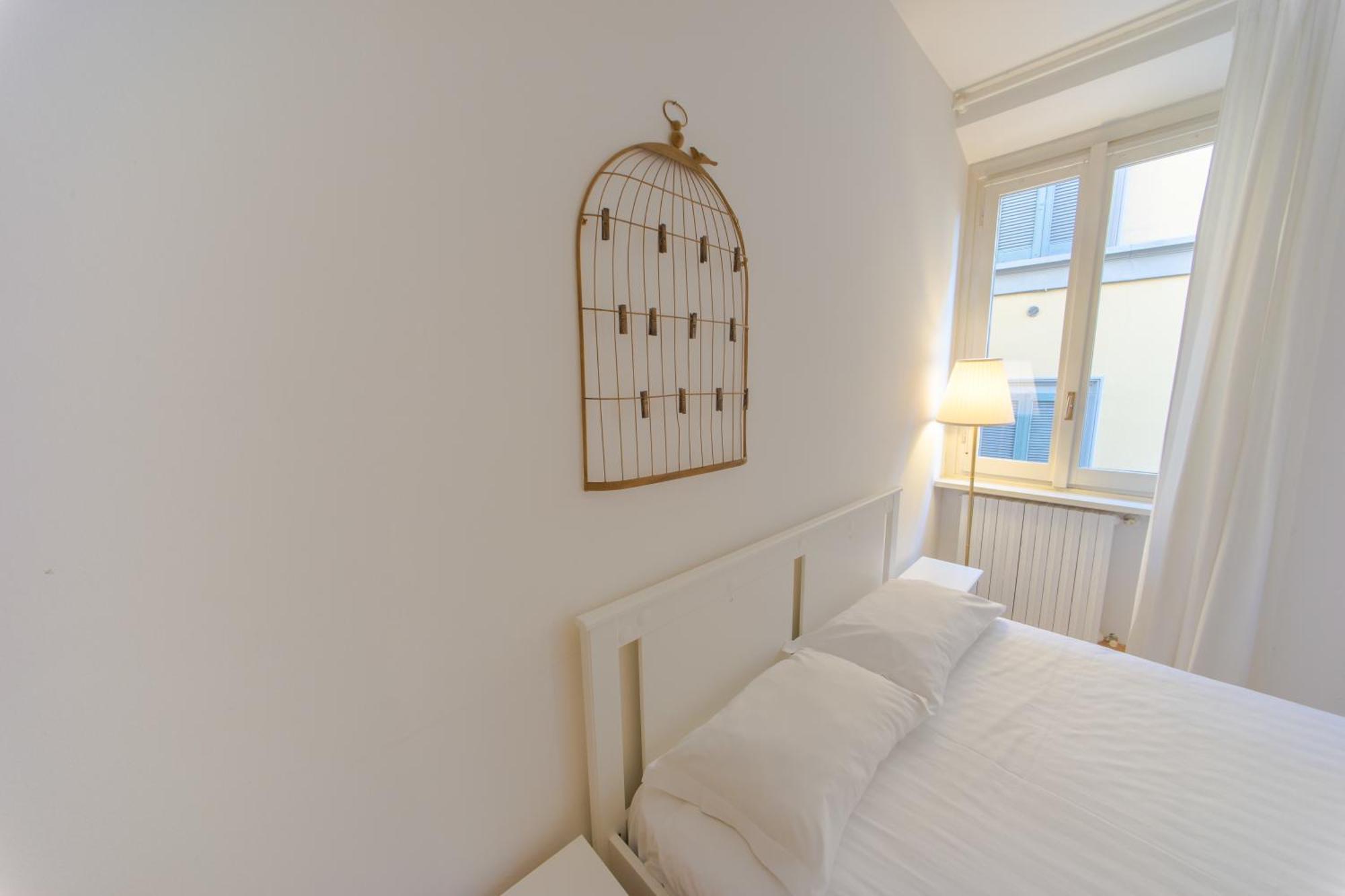 Disciplini Apartment A 5 Min Dal Duomo Milan Bagian luar foto