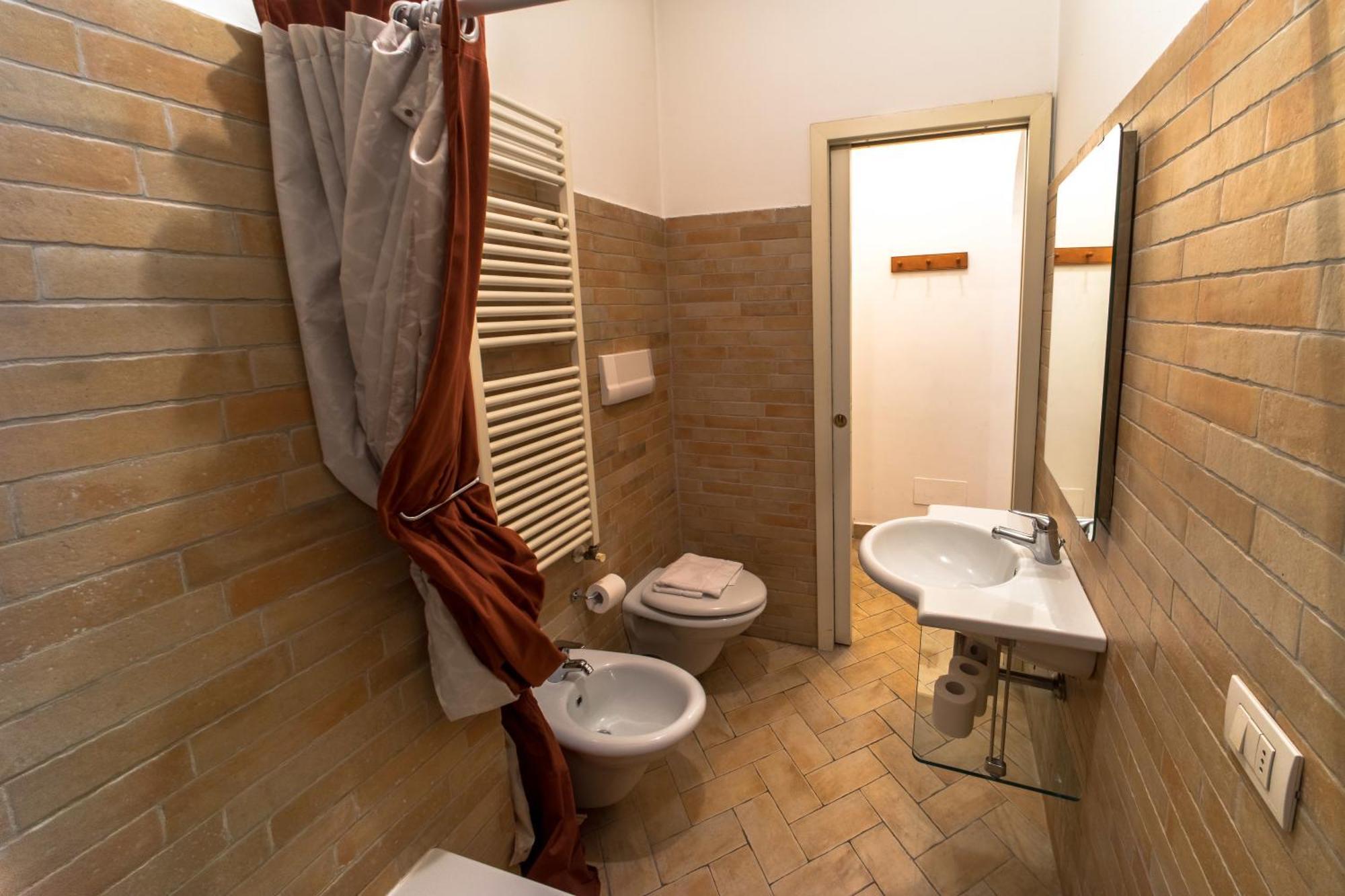 Disciplini Apartment A 5 Min Dal Duomo Milan Bagian luar foto